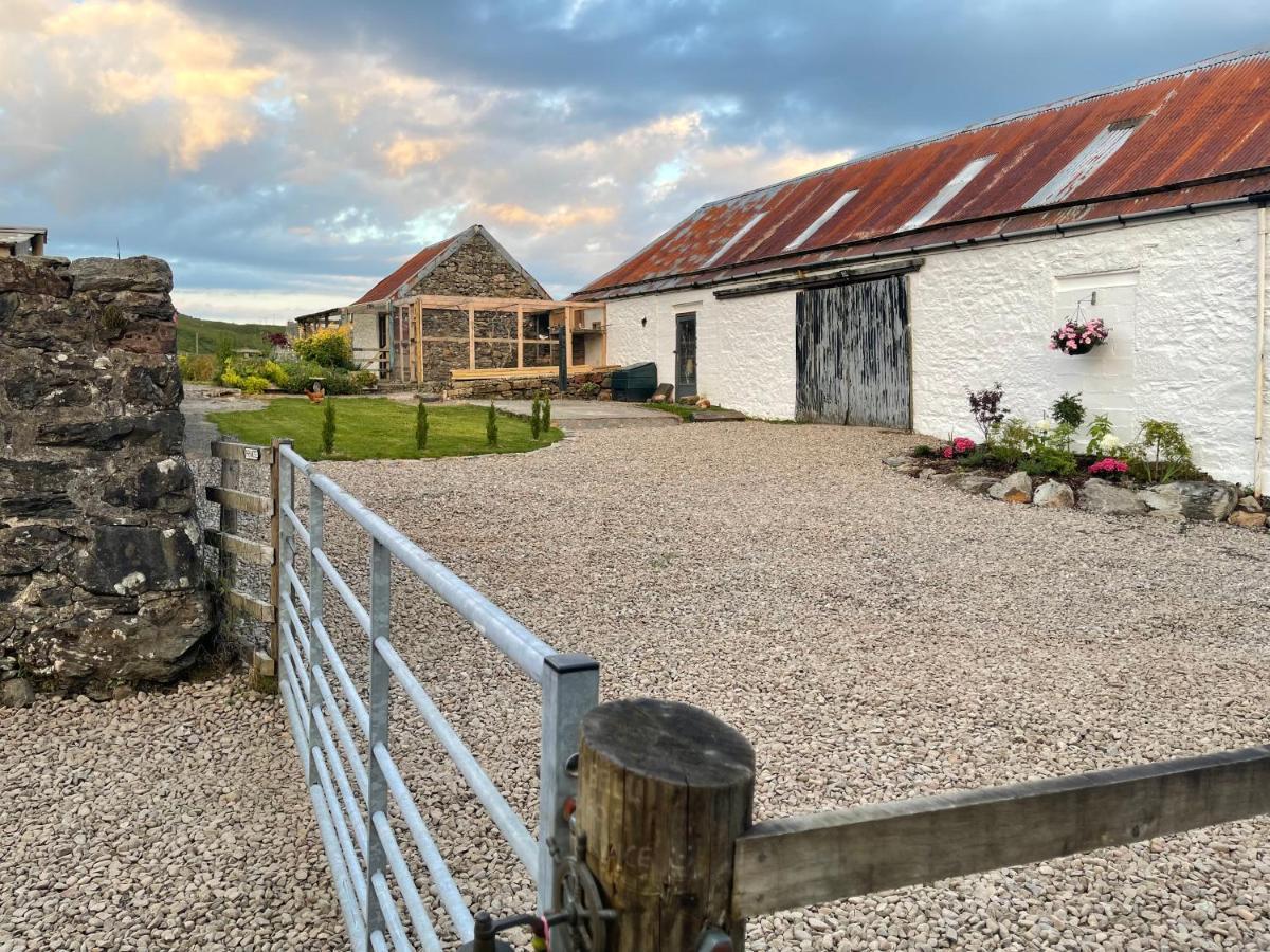 Garrison Of Inversnaid Farm With Hot Tub Exterior photo
